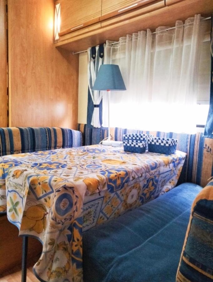 Love In The Camper Firenze Eksteriør billede